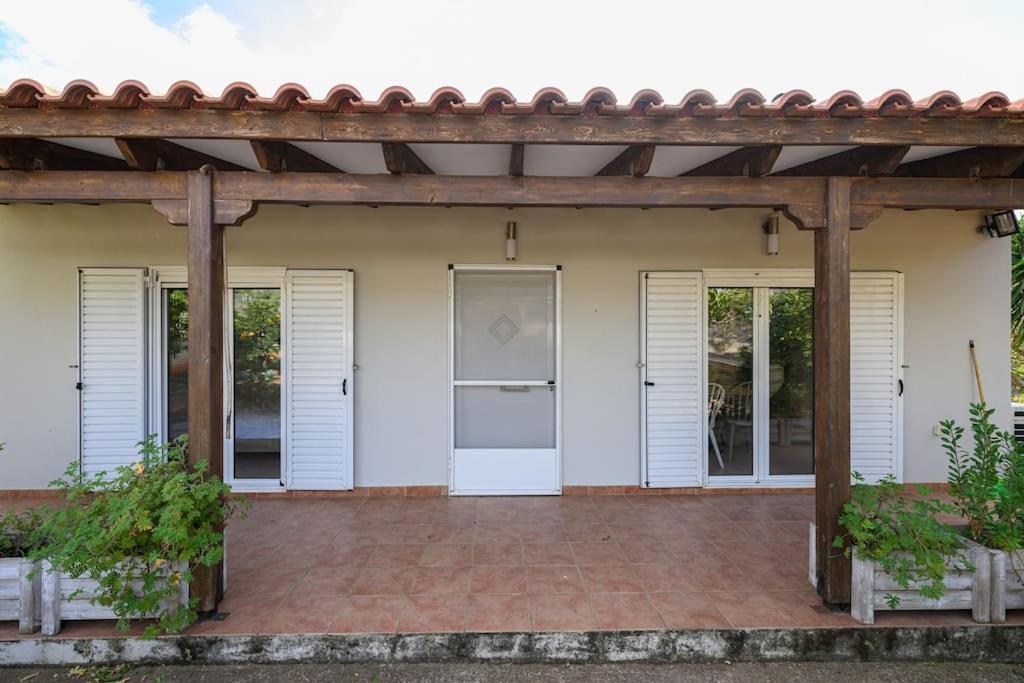 Villa Farmbill Markópoulon Exterior foto